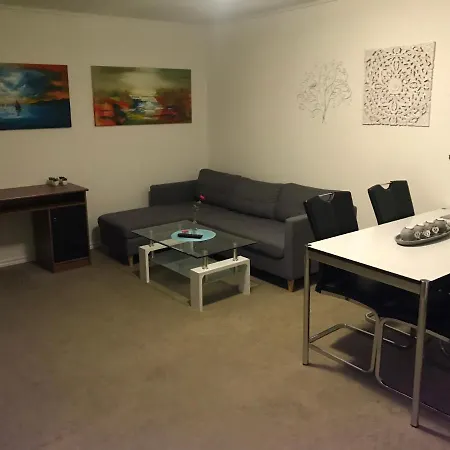 Kleines Ferienhaus In * لاونبورغ