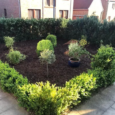 Kleines Ferienhaus In بيت للعطل *